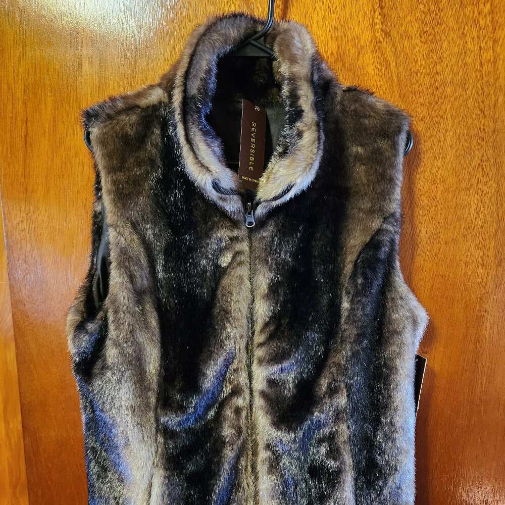 Women's XL Fuda Faux Mink Fur Reversible Zip Up Vest NWT